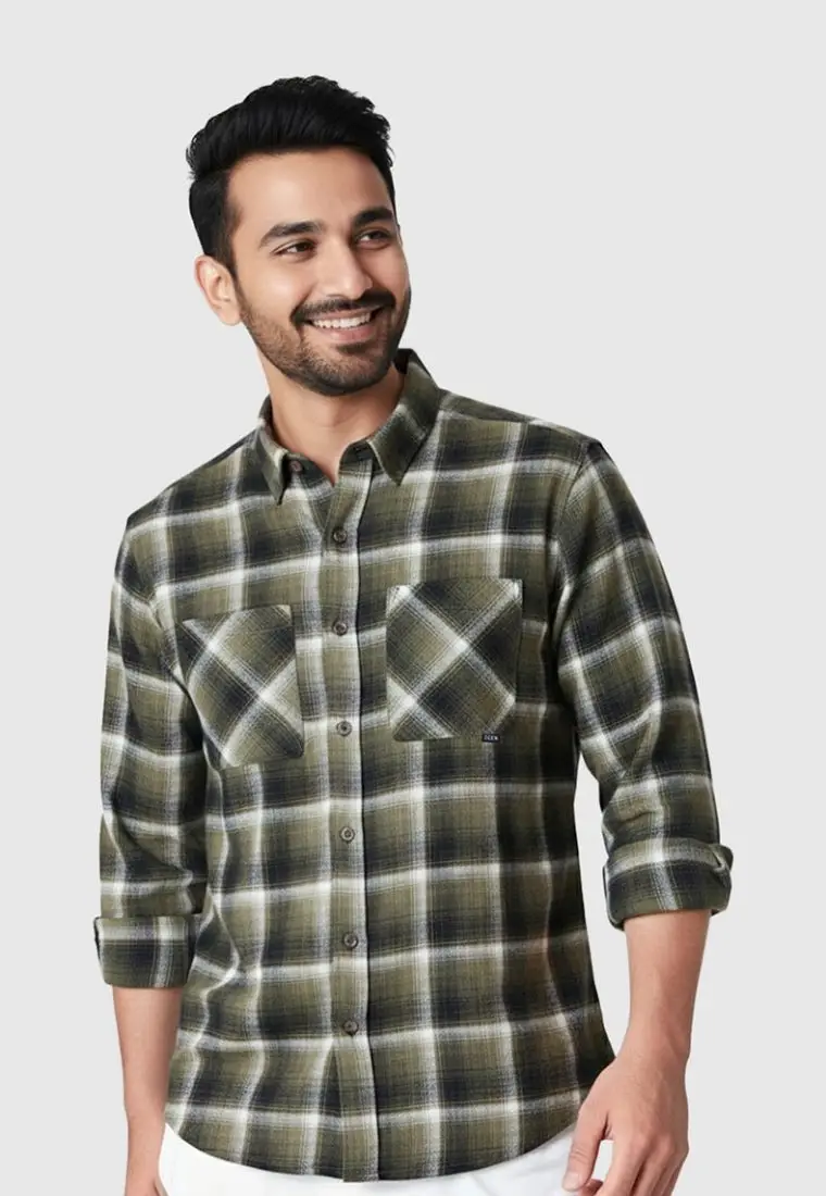 102 0302 040 Model Front